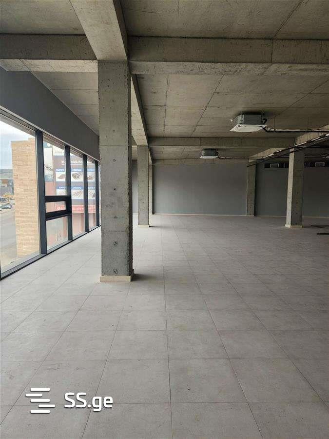 Commercial Real Estate For Rent. Digomi view 2
