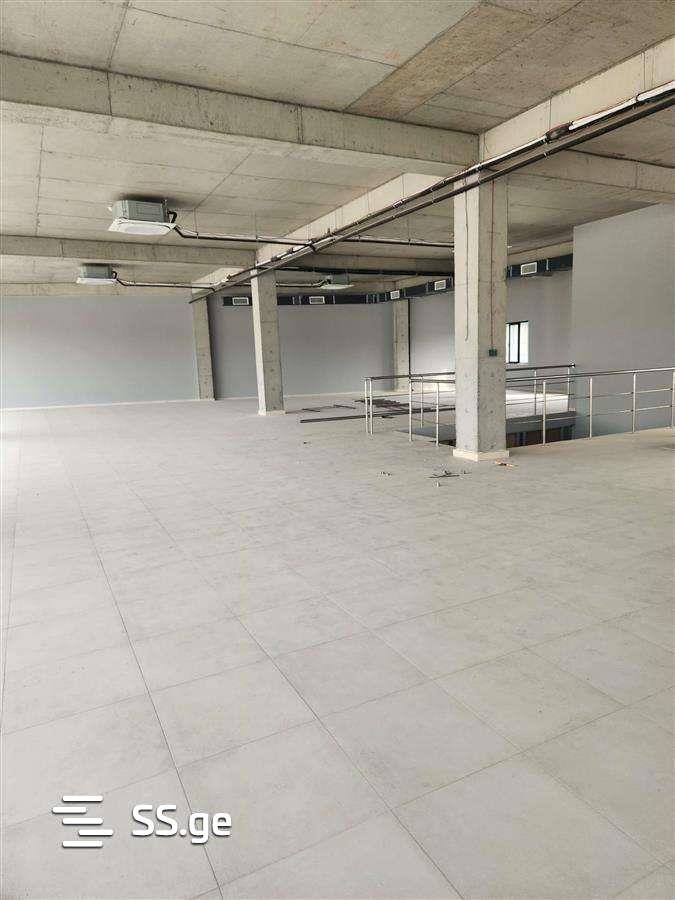 Commercial Real Estate For Rent. Digomi view 3