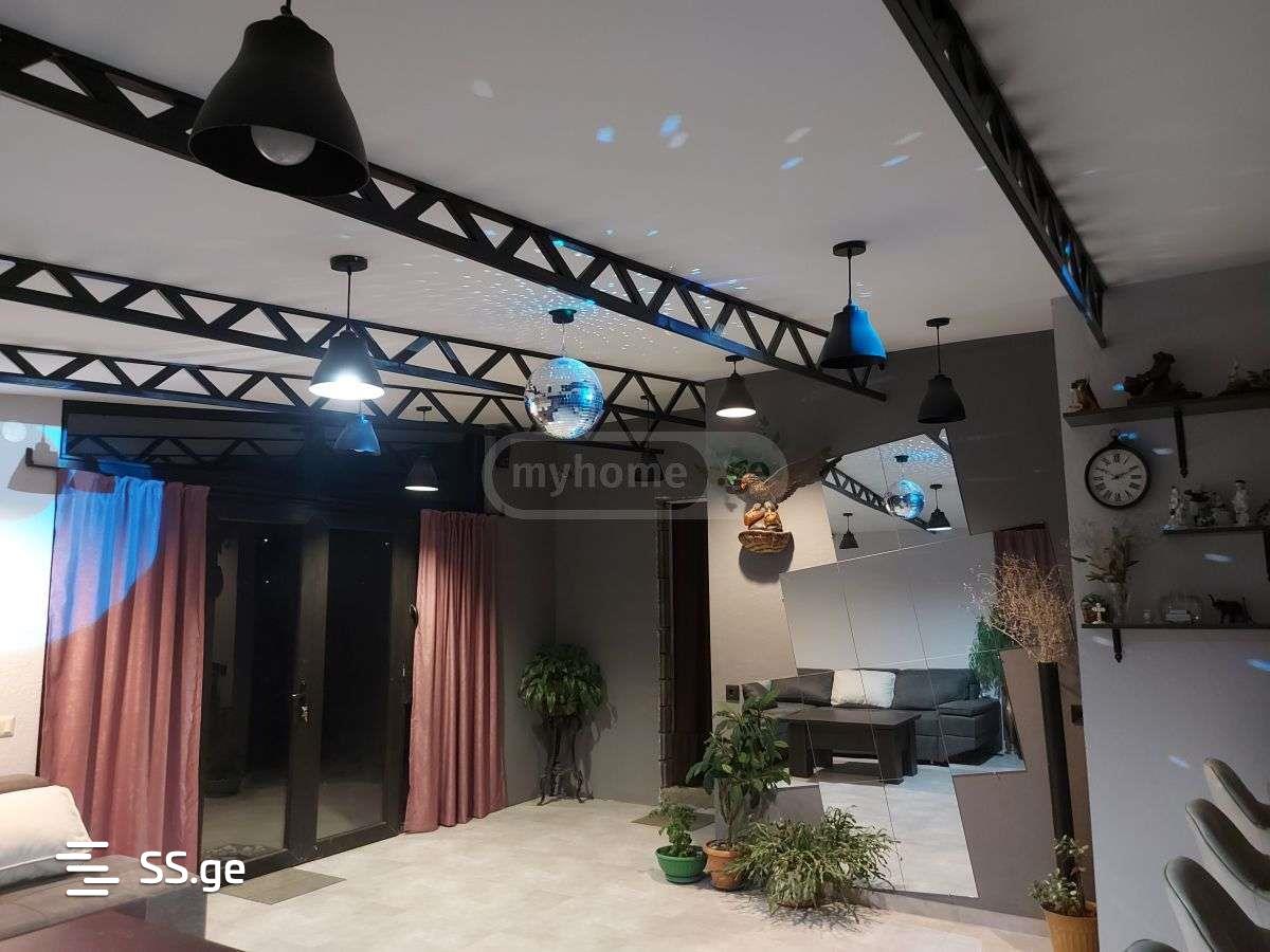1 Room Private House Daily Rent. Avchala, 2 of 12