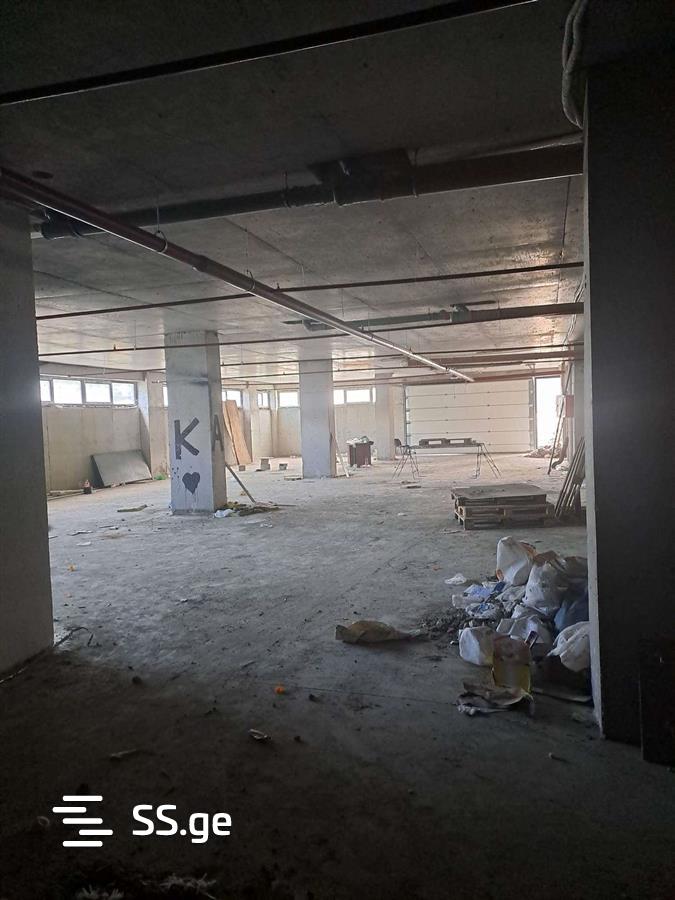Store-Industrial Property For Sale. Isani view 1