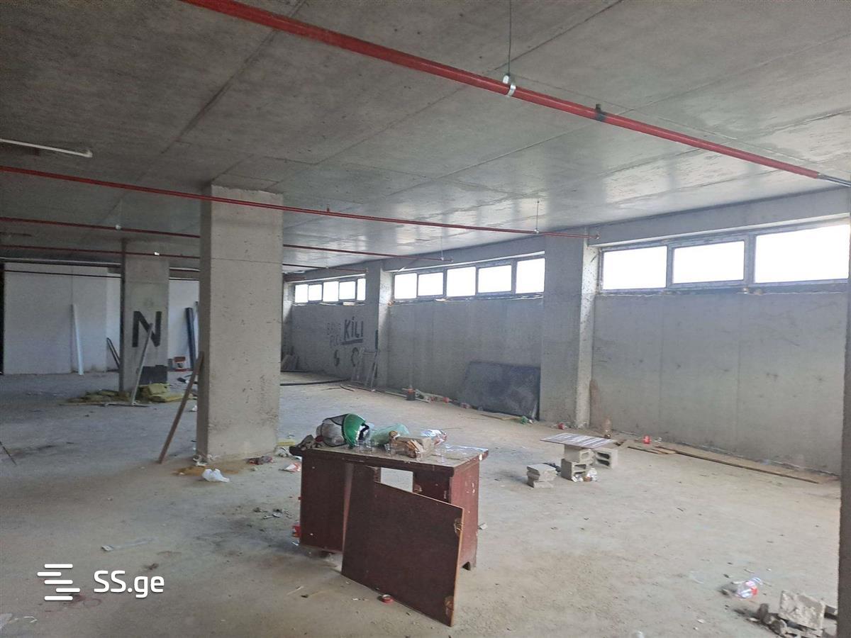 Store-Industrial Property For Sale. Isani view 7