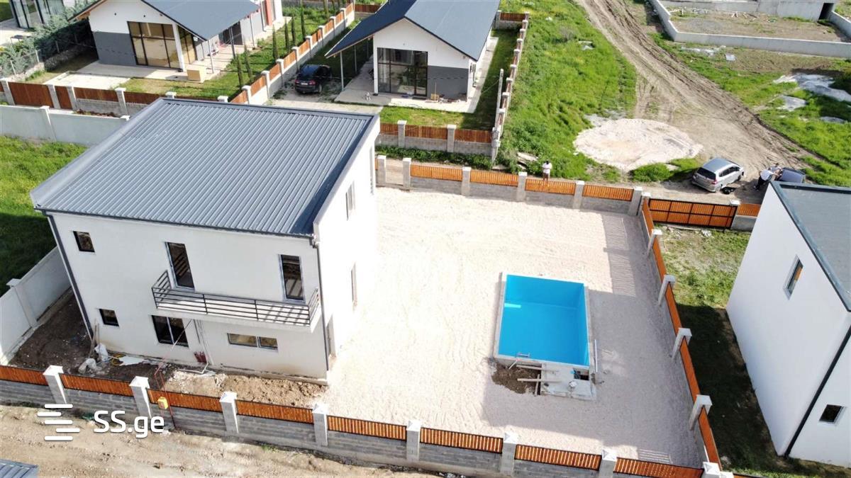 6 Room Summer Cottage For Sale, 2 of 4