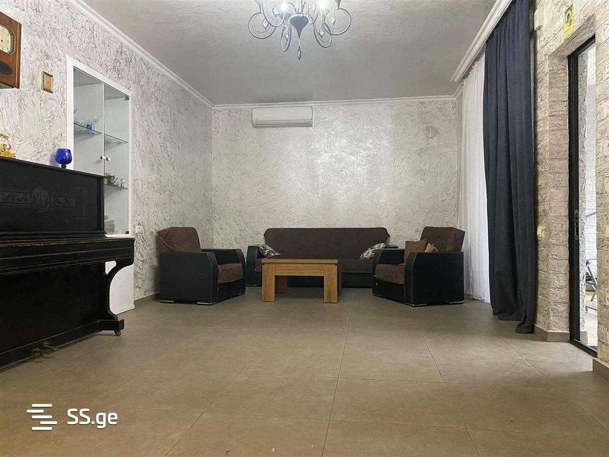 4 Room Flat Daily Rent. Kobuleti view 5