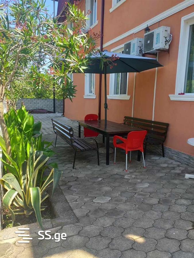 2 Room Private House Daily Rent. Ureki view 5