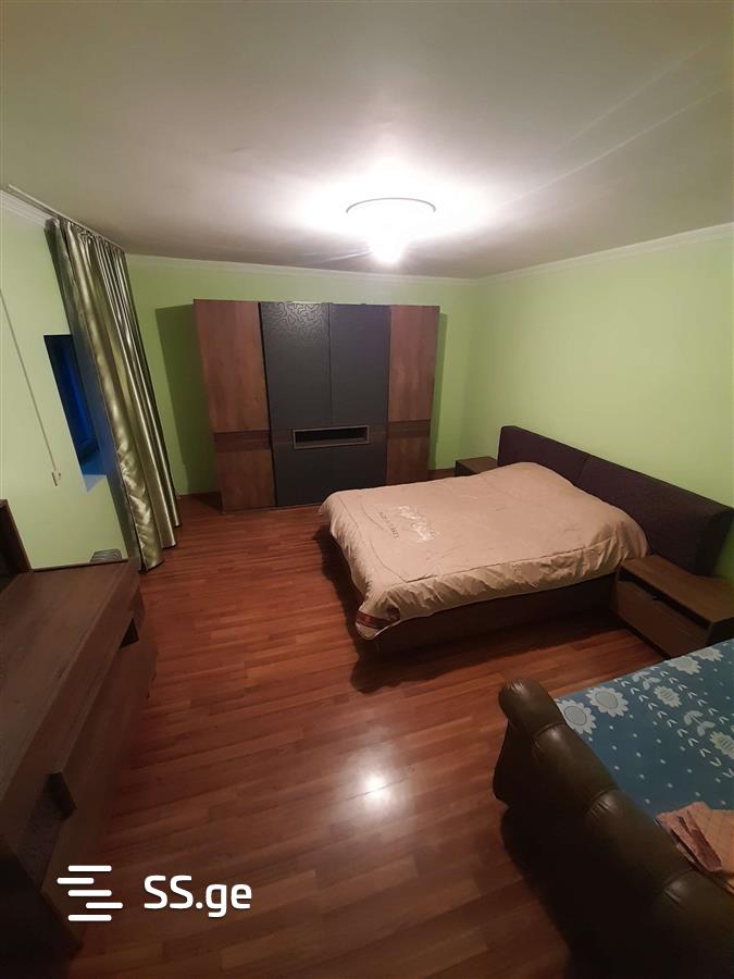 13 Room Private House Daily Rent. Mestia view 11