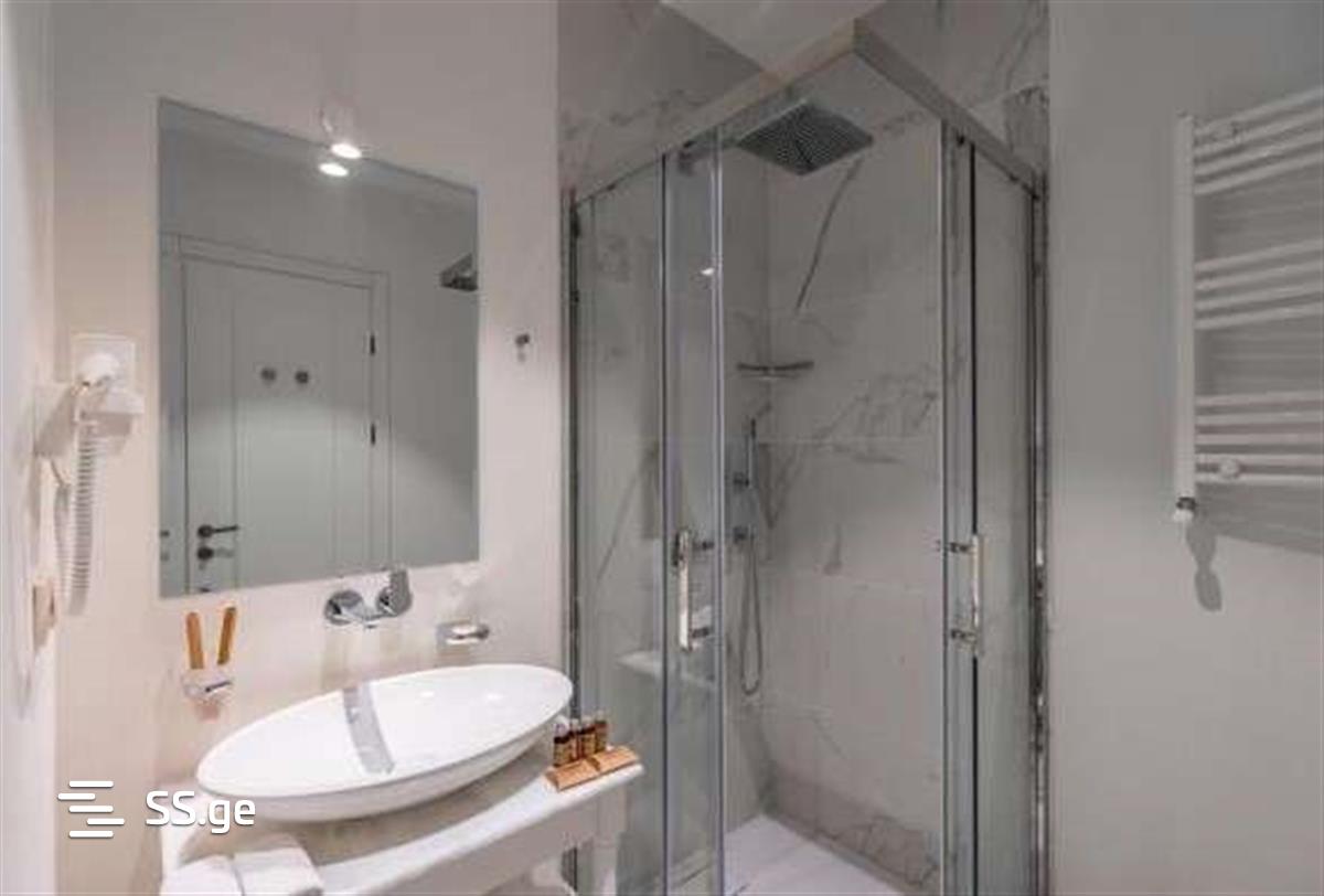 8 Room Hotel For Sale view 3