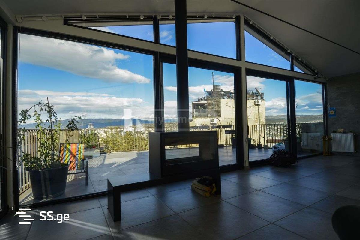 Office For Rent. Vera view 1