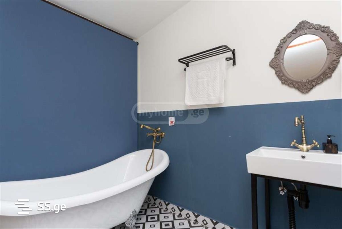 10 Room Hotel For Sale view 6