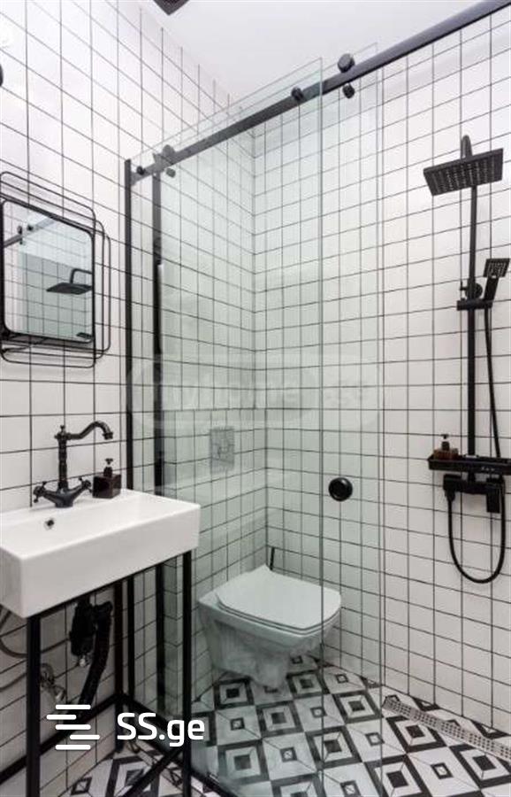 10 Room Hotel For Sale view 9
