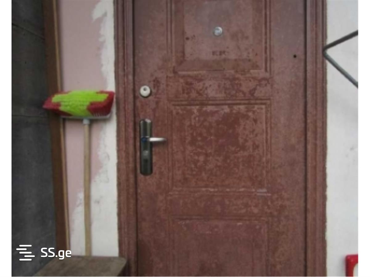 3 Room Flat For Sale view 4