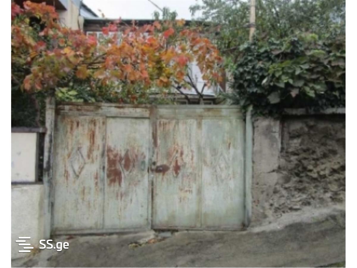 3 Room Flat For Sale view 5
