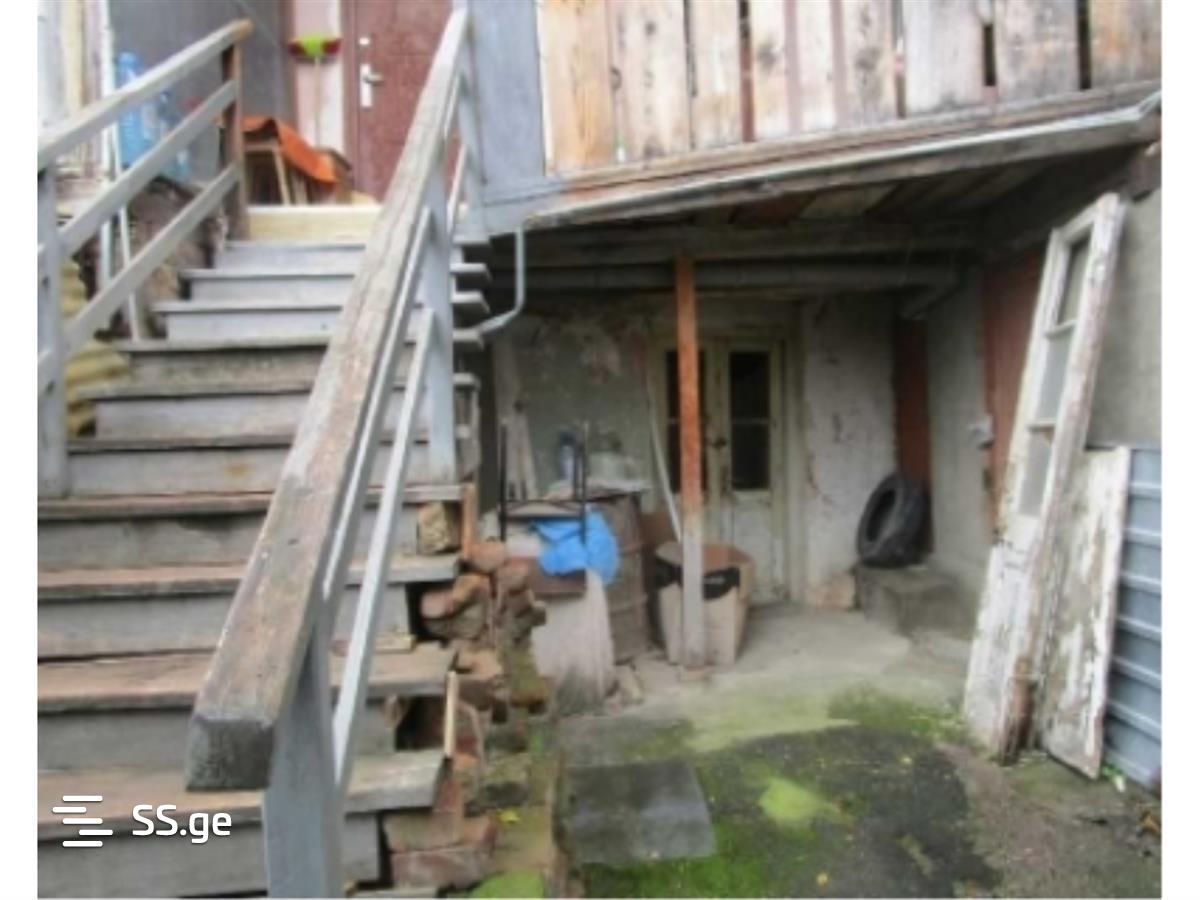 3 Room Flat For Sale view 3