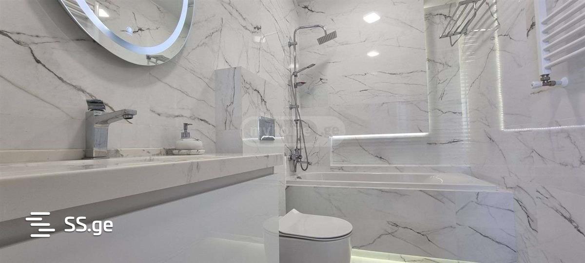 7 Room Private House For Sale view 6