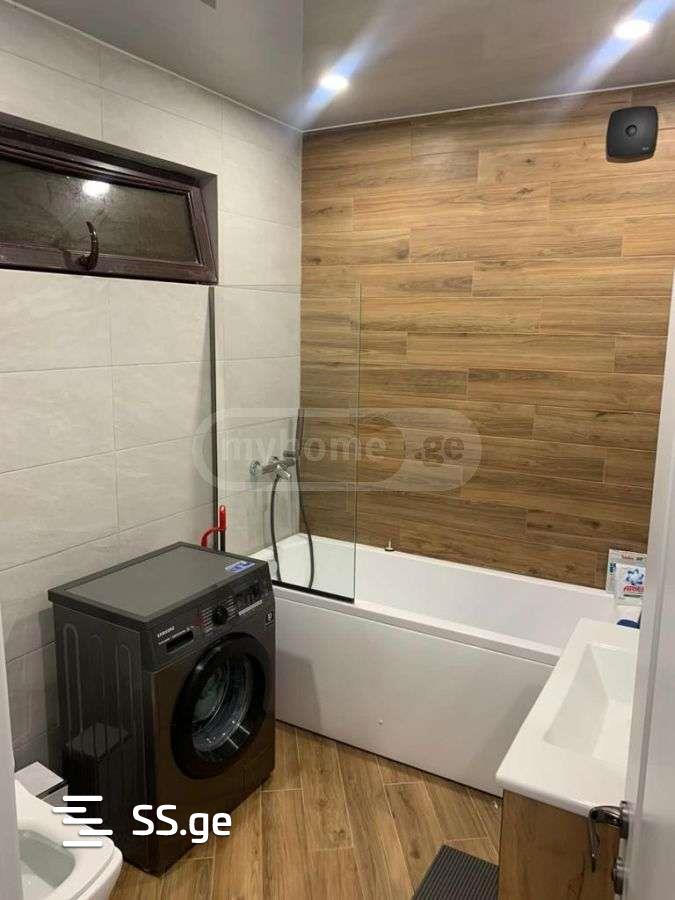 7 Room Private House For Sale view 8
