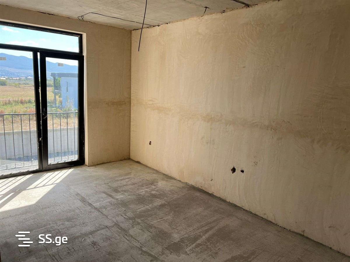 5 Room Private House For Sale view 12