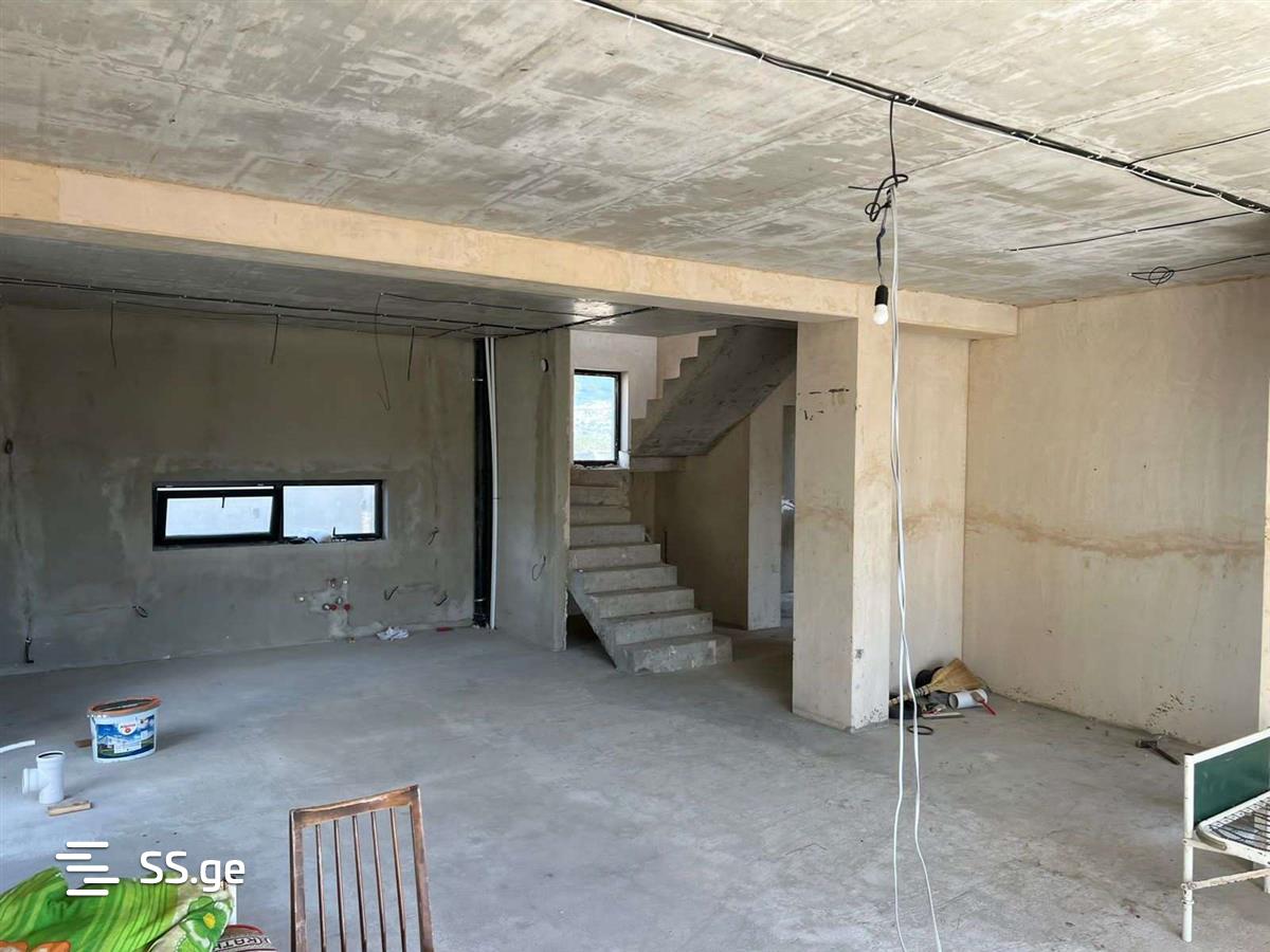 5 Room Private House For Sale view 24