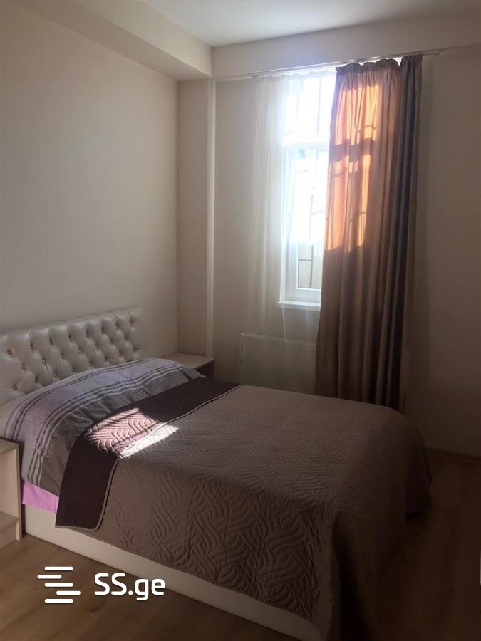 2 Room Flat Daily Rent. Digomi view 1