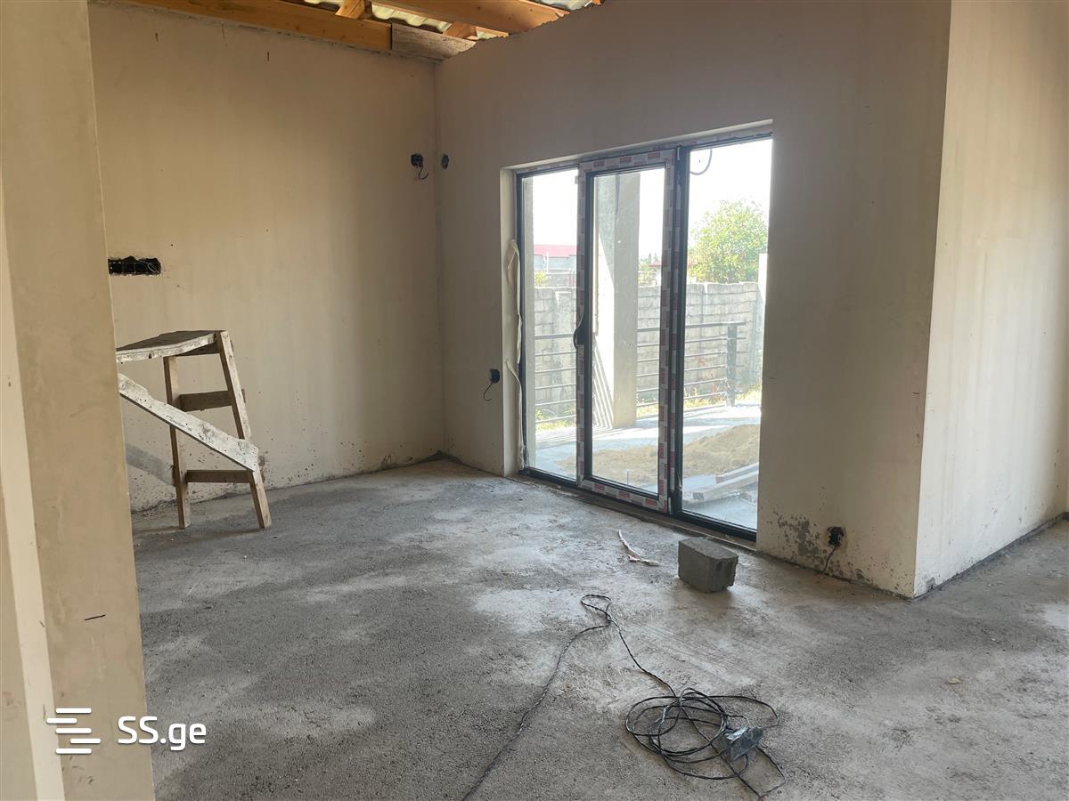 5 Room Summer Cottage For Sale view 7