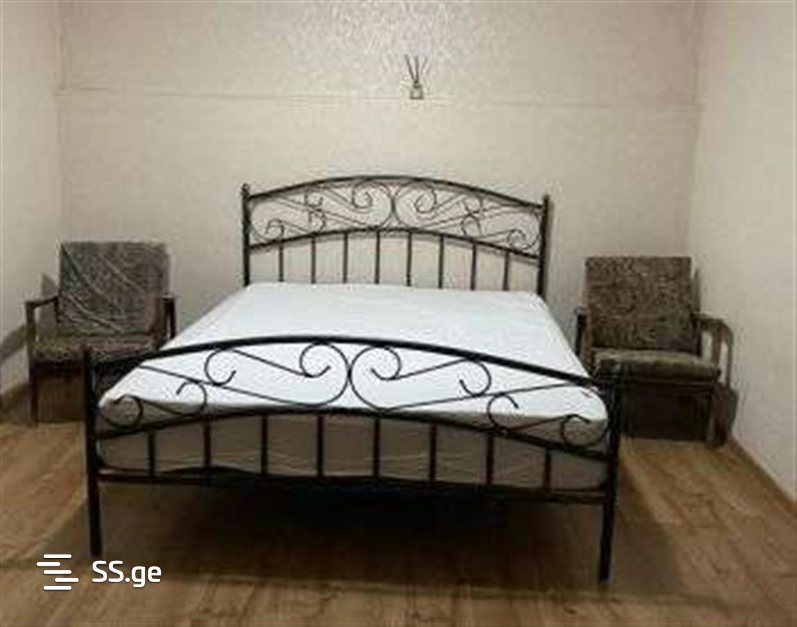 3 Room Private House For Rent. Chugureti view 4