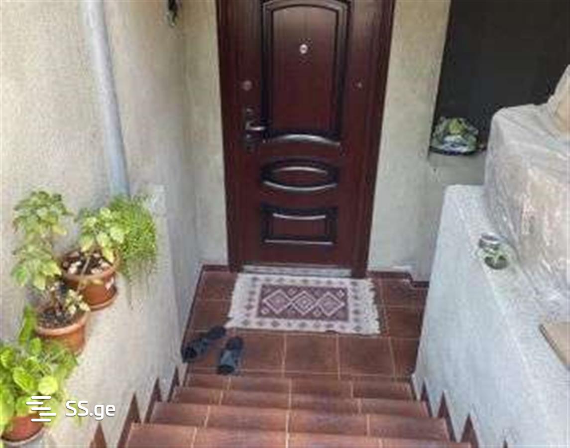 3 Room Private House For Rent. Chugureti view 7