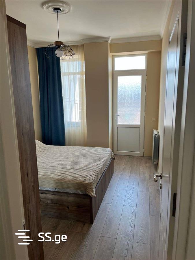 3 Room Flat Daily Rent. Batumi view 3