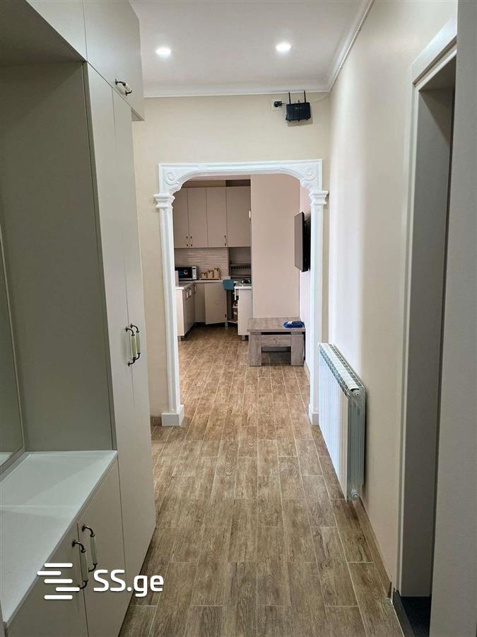 3 Room Flat Daily Rent. Batumi view 5