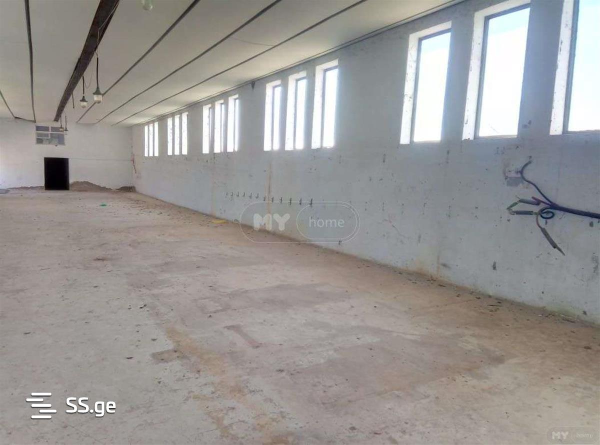 Store-Industrial Property For Sale. Martkofi view 6