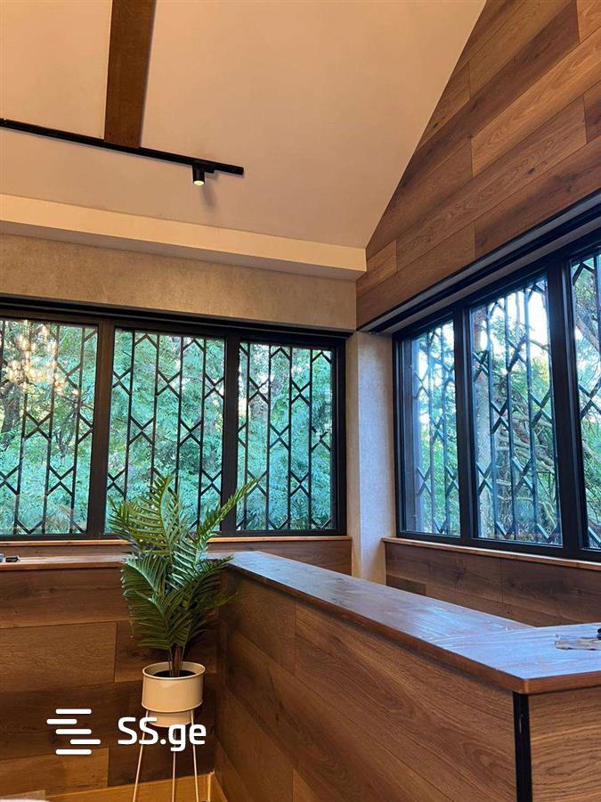 6 Room Private House For Sale view 5