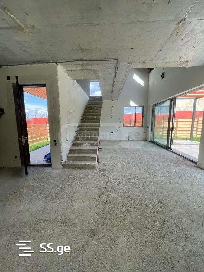 4 Room Summer Cottage For Sale view 4