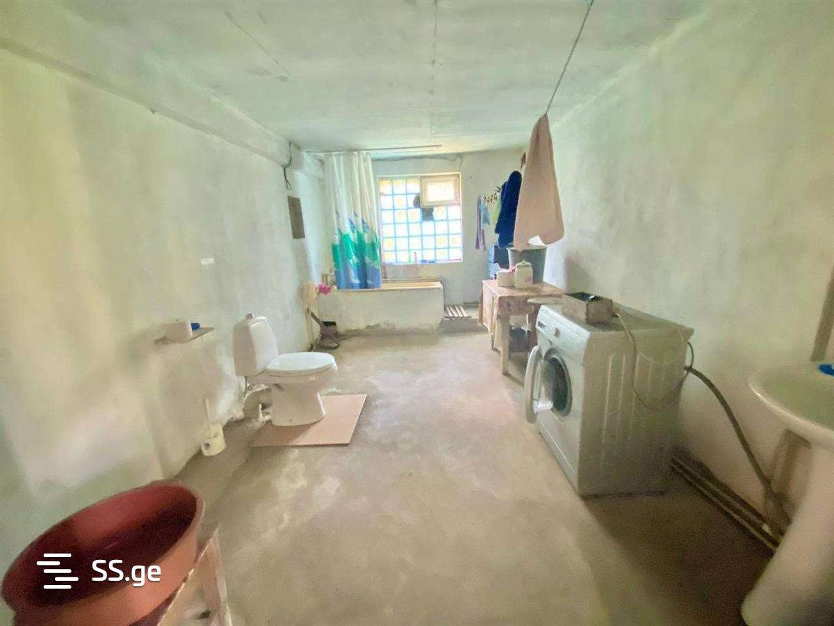5 Room Private House For Sale view 10