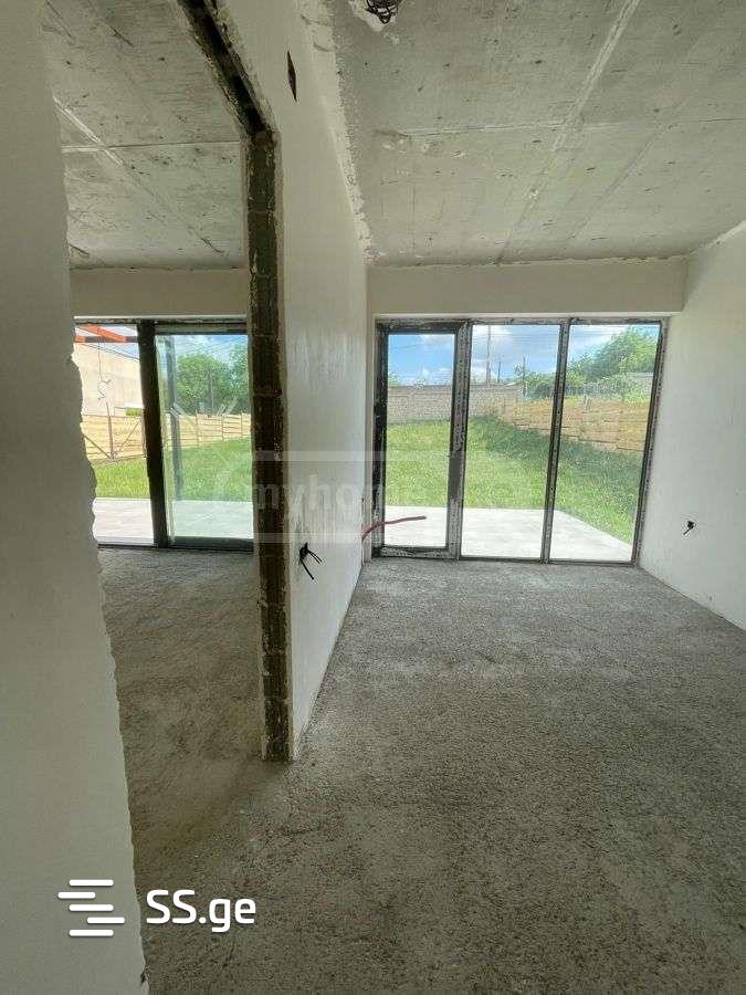 4 Room Summer Cottage For Sale view 8