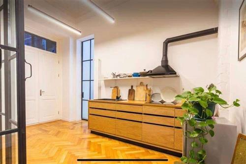 https://static.ss.ge/20231002/9_de7e66a6-1406-4083-be34-c51a1ca40df3_Thumb.jpg