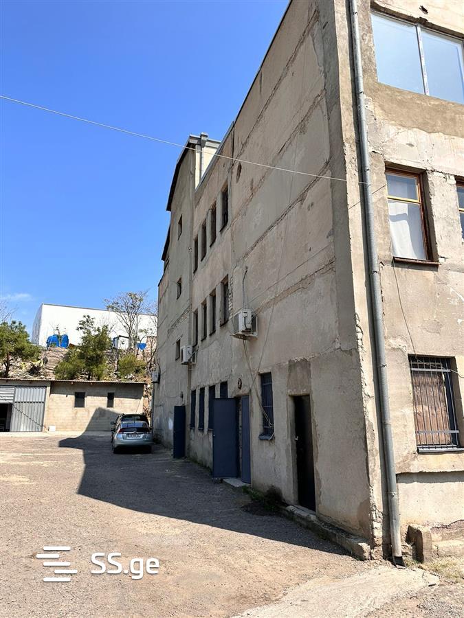 Store-Industrial Property For Rent. Samgori view 8