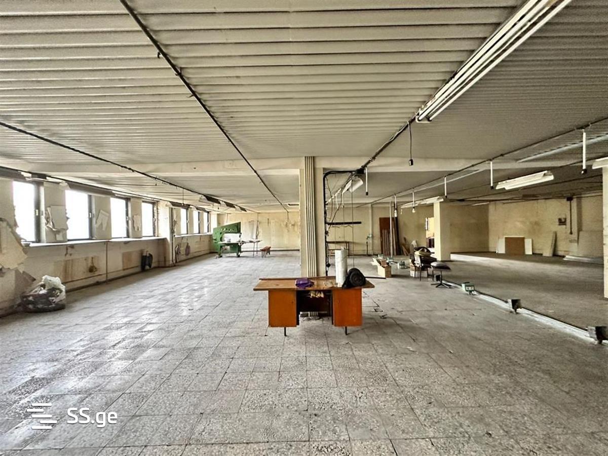 Store-Industrial Property For Rent. Samgori view 1