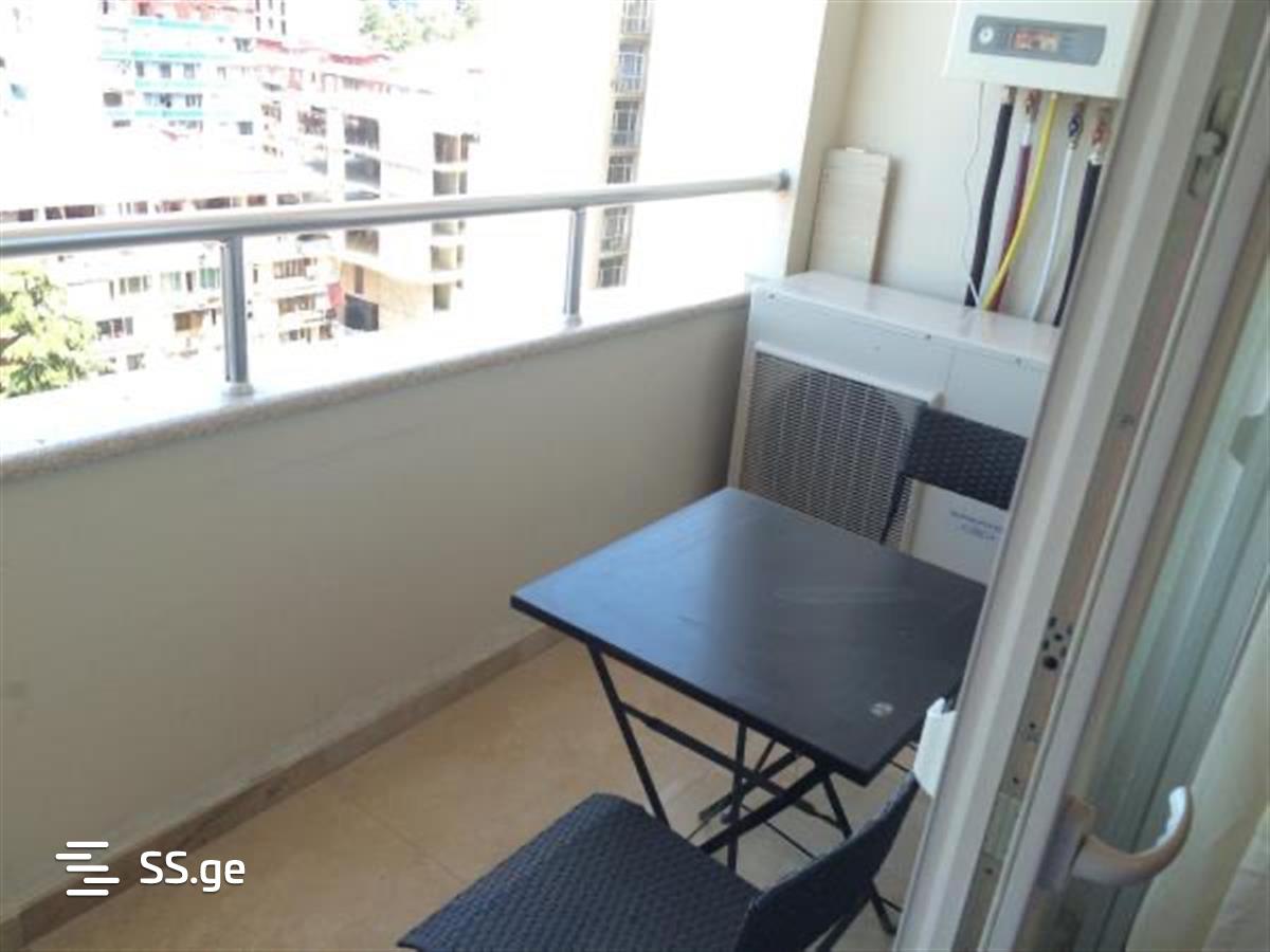 2 Room Flat Daily Rent. Batumi view 12