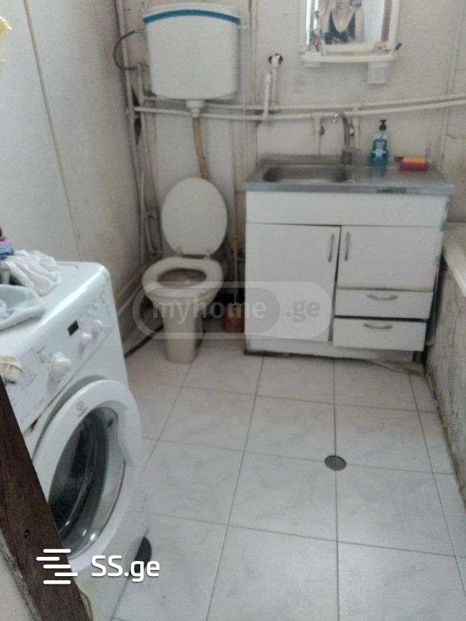 6 Room Private House For Sale view 10