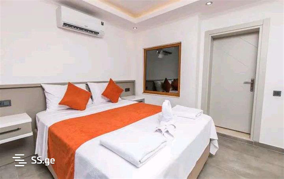 3 Room Flat Daily Rent. Isani view 6