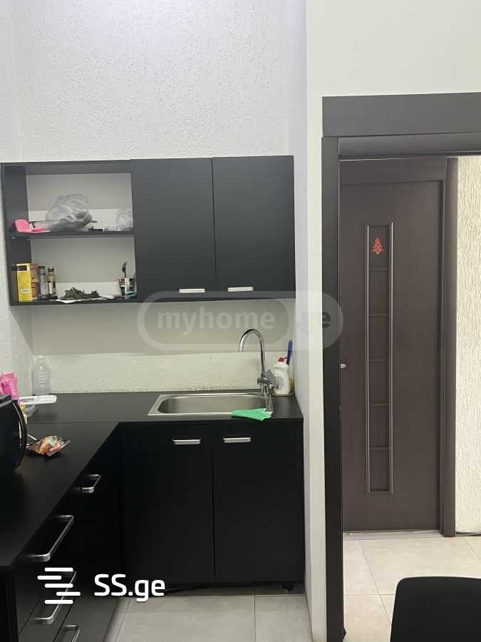 Office For Rent. Isani view 4