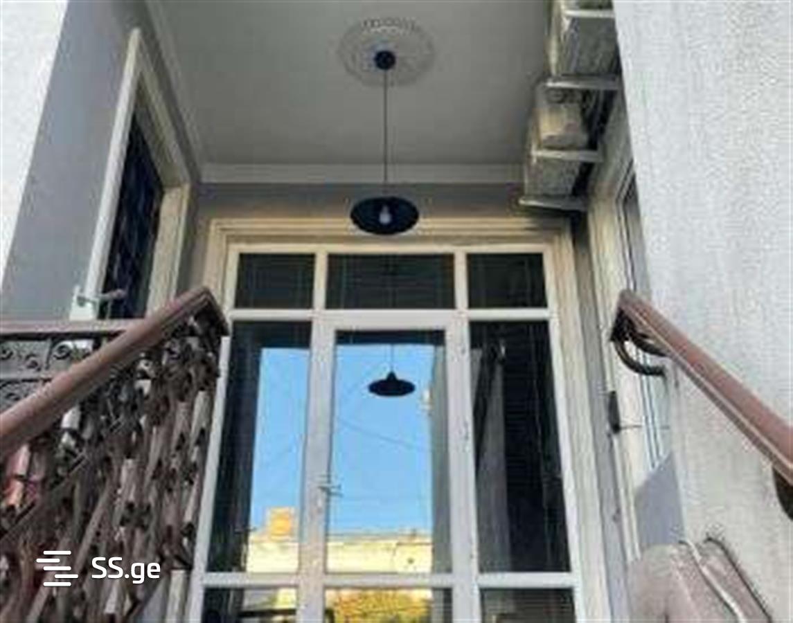 7 Room Private House For Rent. Chugureti view 9
