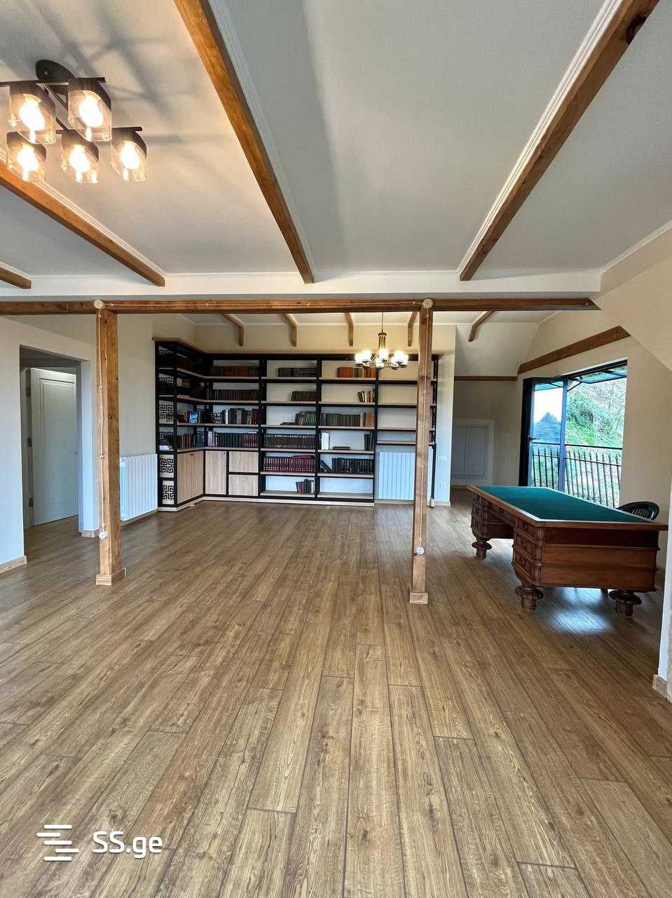 5 Room Private House For Rent. view 1