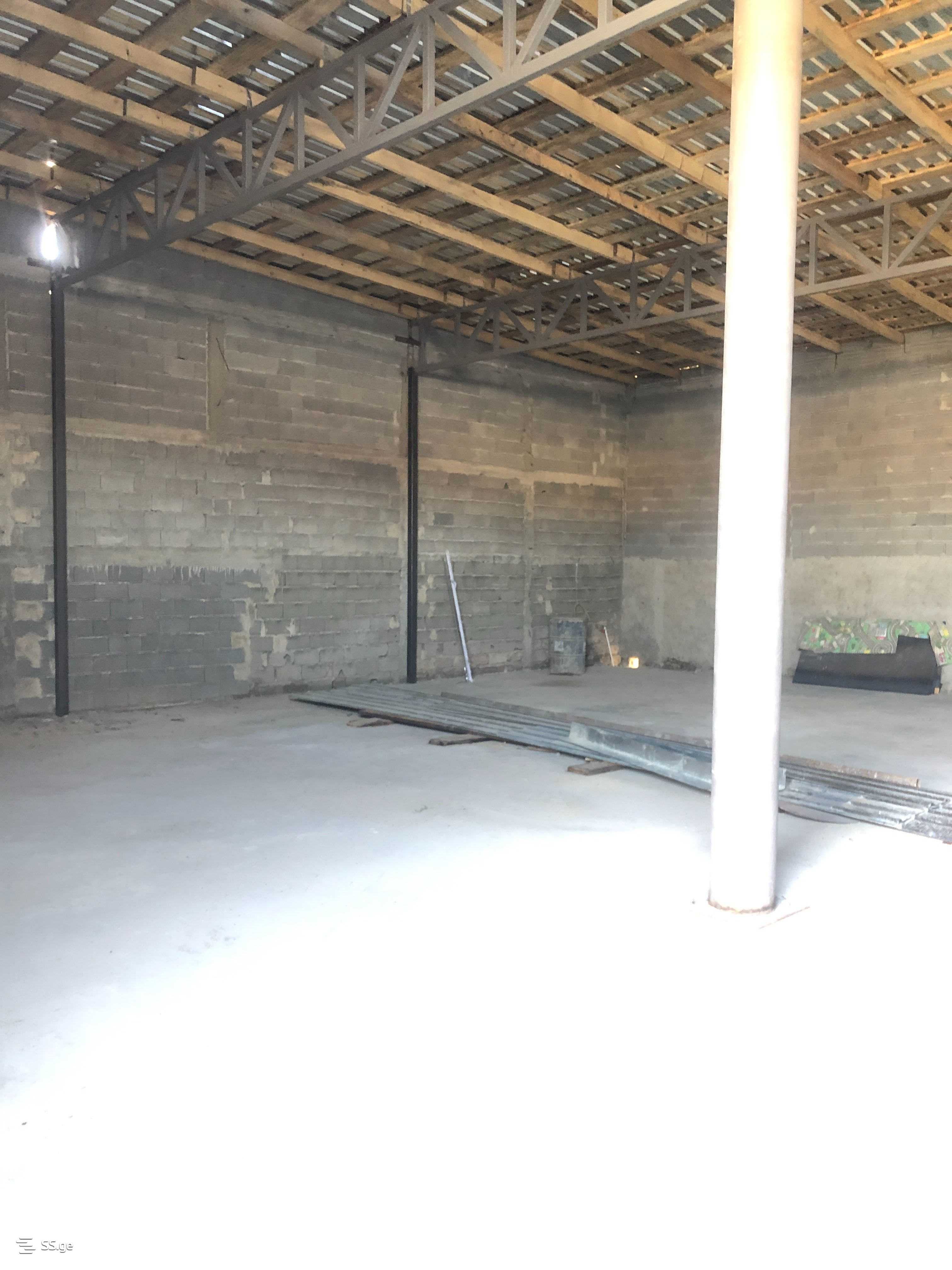 Store-Industrial Property For Rent. Didi Digomi view 2