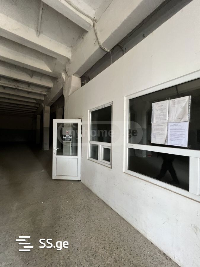 იყიდება Store-Industrial Property სამგორიში view 3