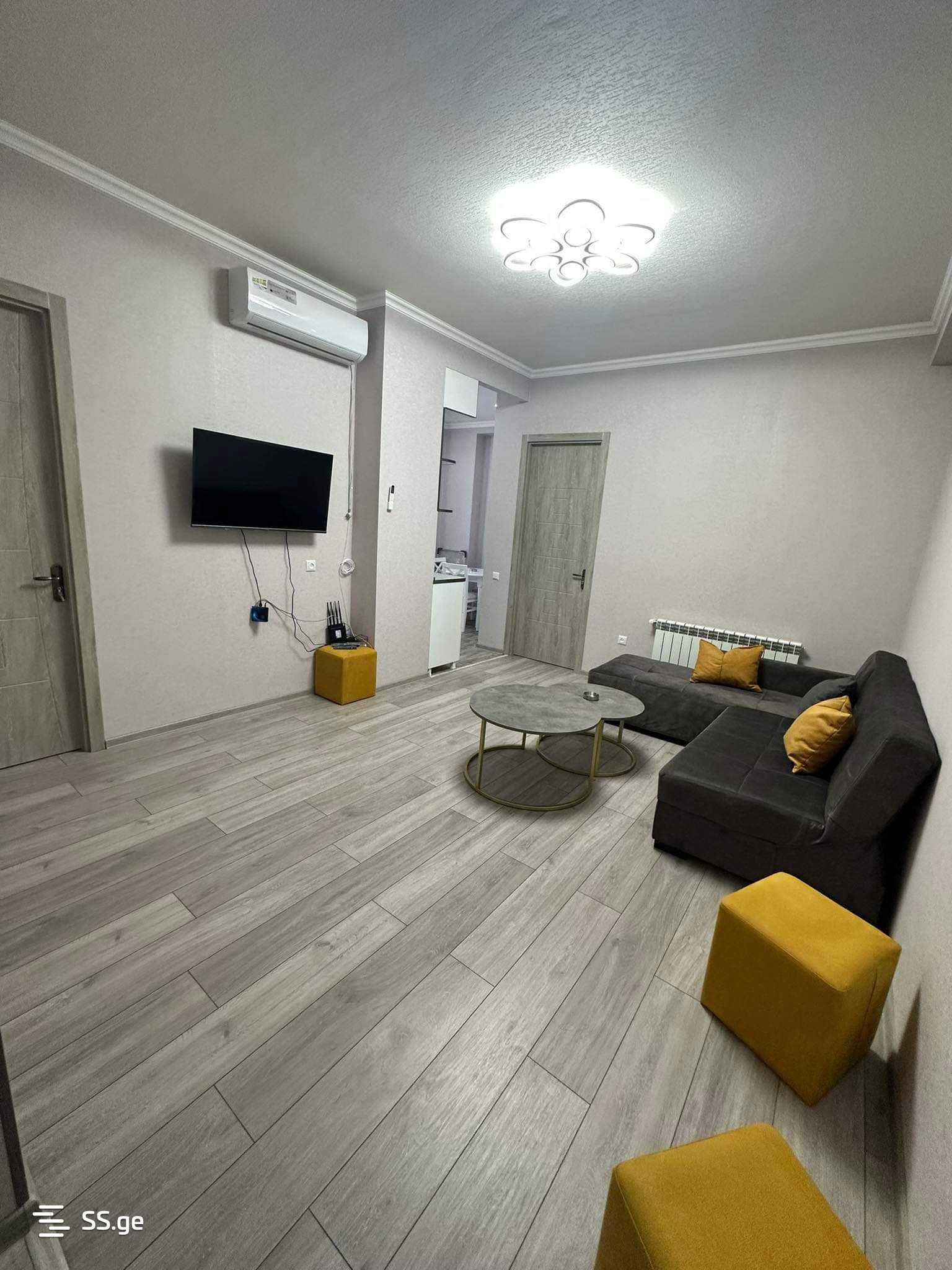 3 Room Flat Daily Rent. Rustavi view 1