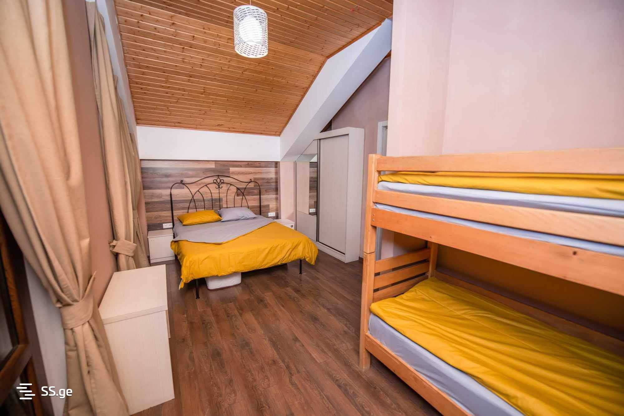 9 Room Hotel For Sale., 8 of 12