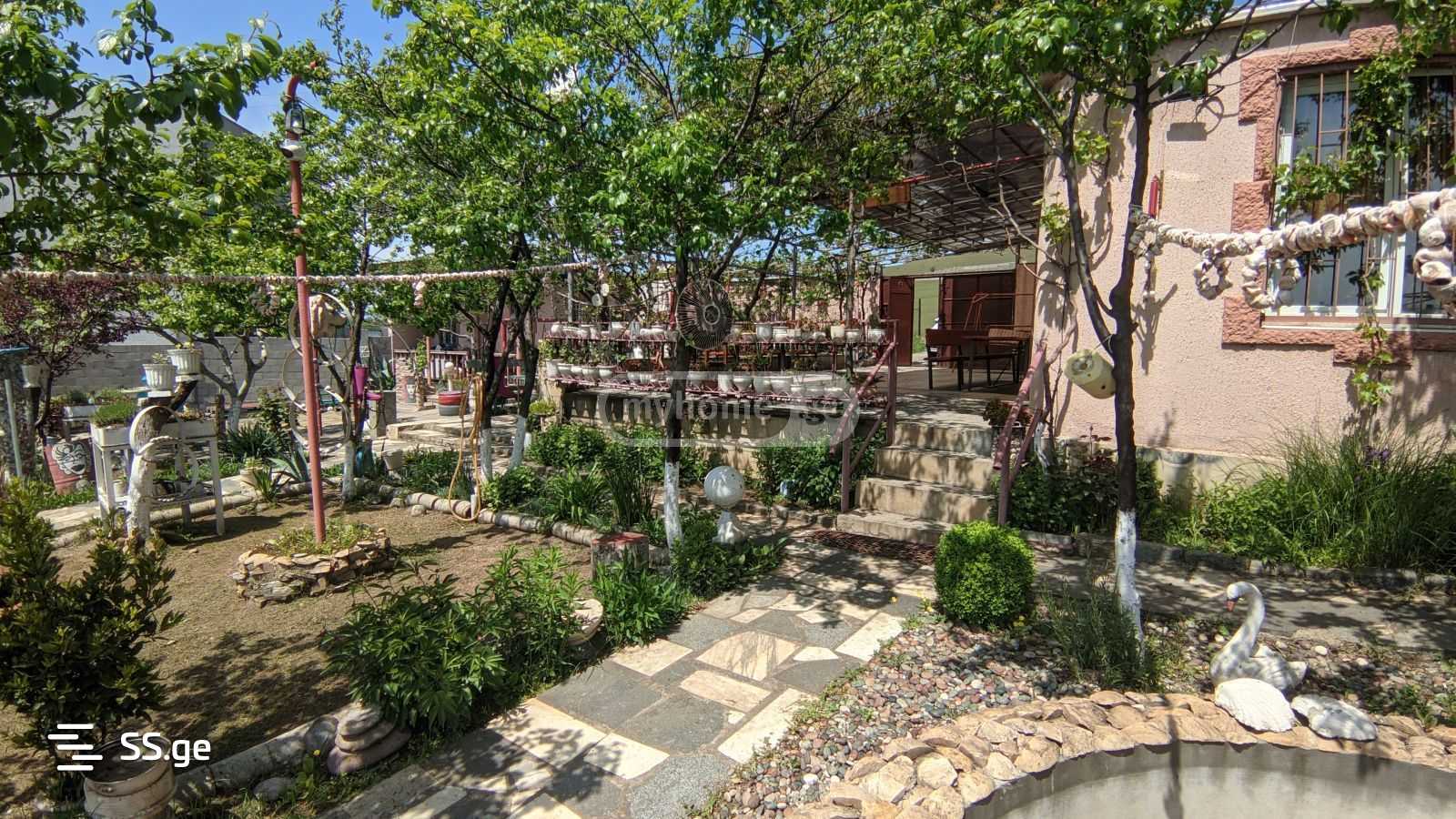 2 Room Summer Cottage Daily Rent. Varketili view 5