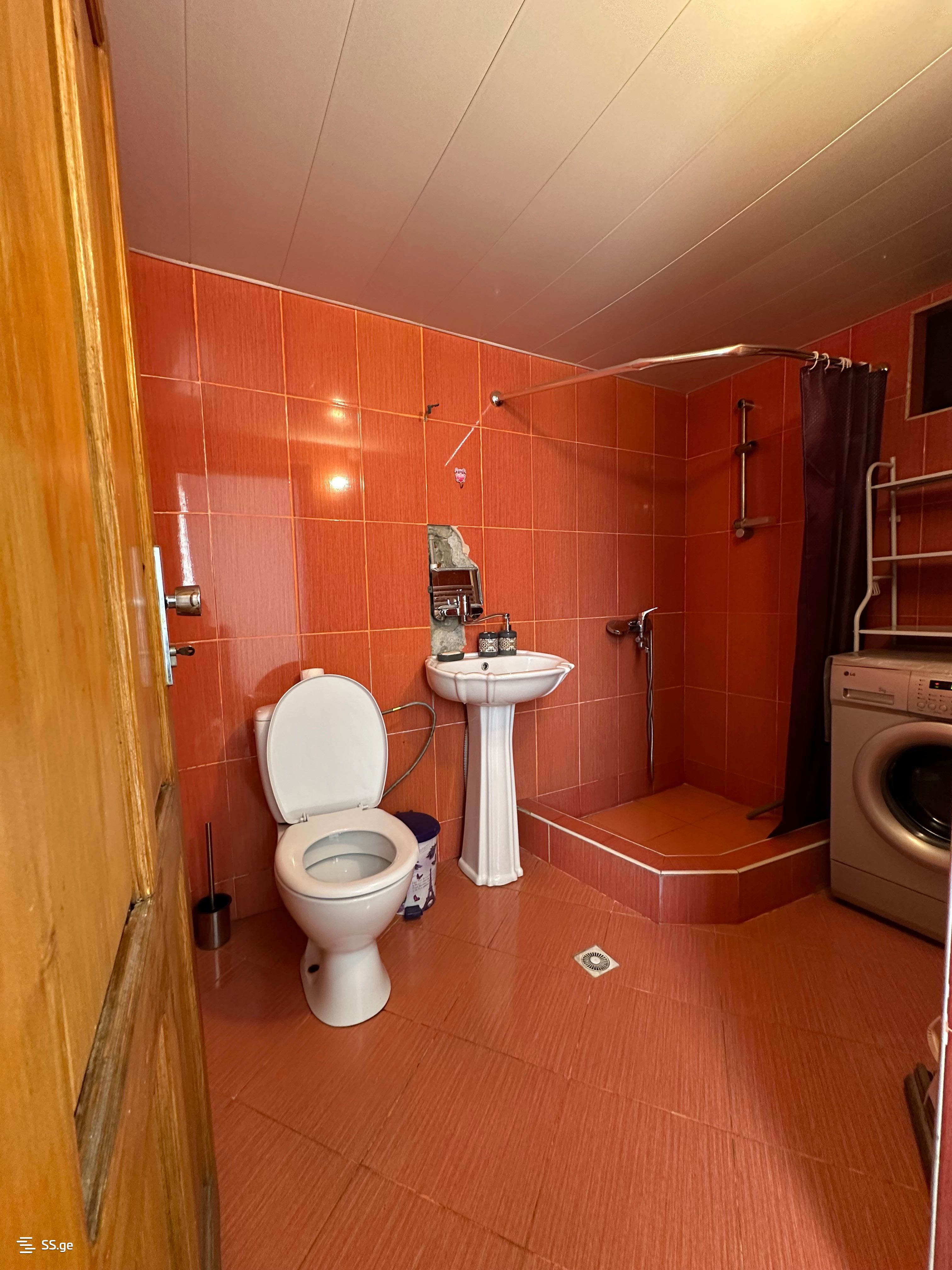 3 Room Private House For Rent. Svanetis Ubani view 6