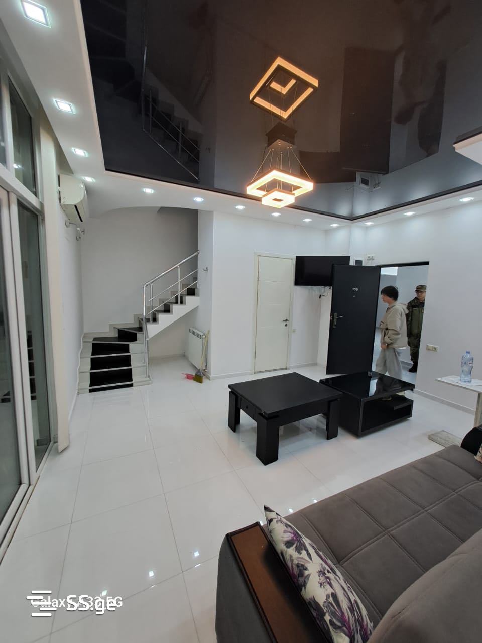 3 Room Flat For Rent. Batumi view 2