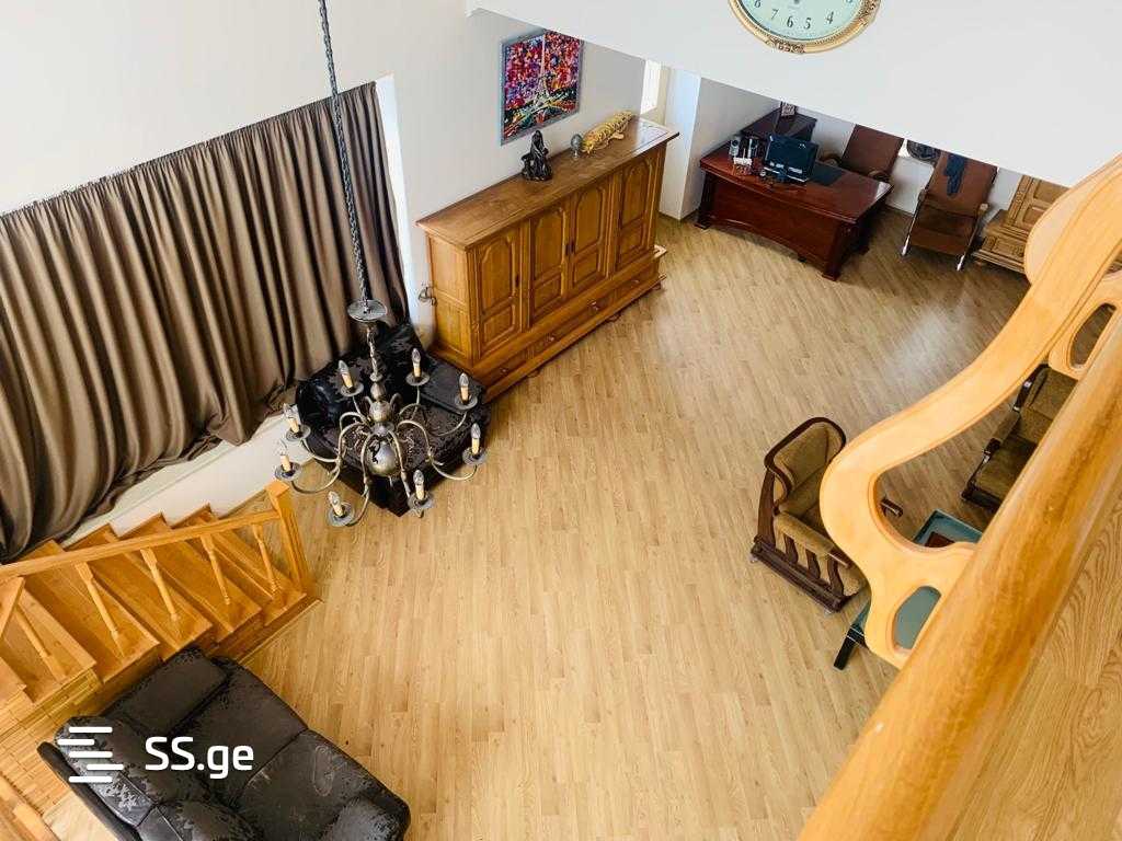 7 Room Private House For Rent. view 4