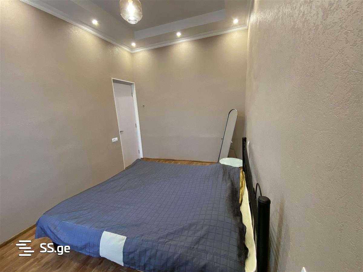 2 Room Flat For Rent. Sololaki view 9