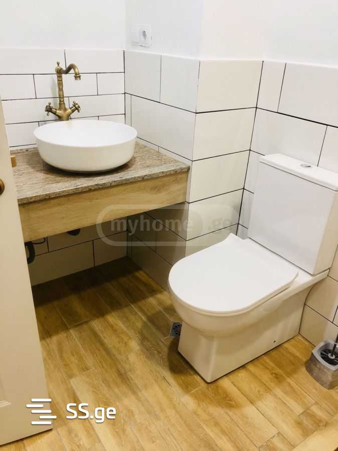 2 Room Flat For Rent. Chugureti view 4